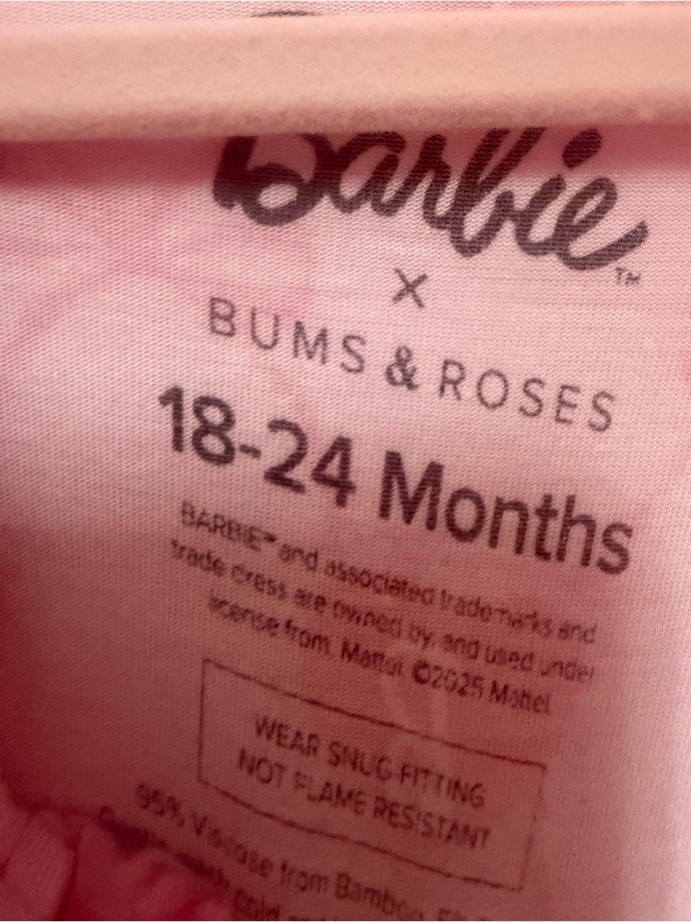 Bums & Roses x Barbie - Picture 2 of 4